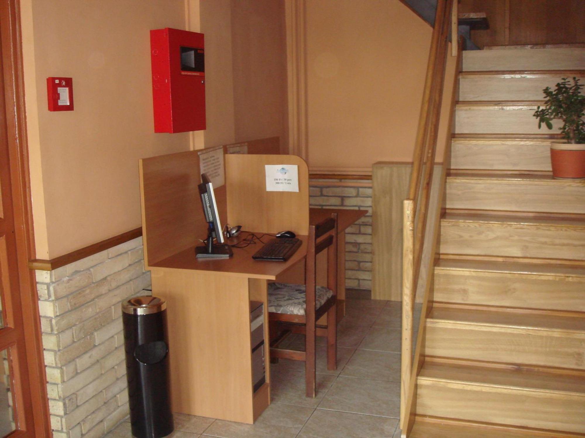 Platan Panzio Bed & Breakfast Nagyszenas Exterior photo