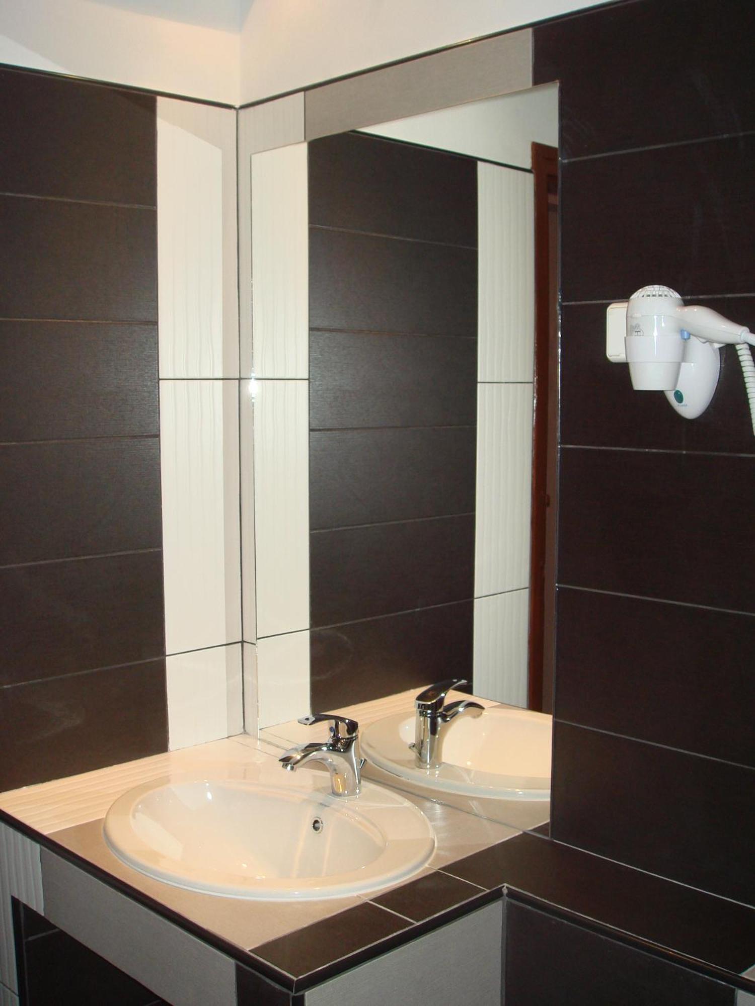Platan Panzio Bed & Breakfast Nagyszenas Exterior photo